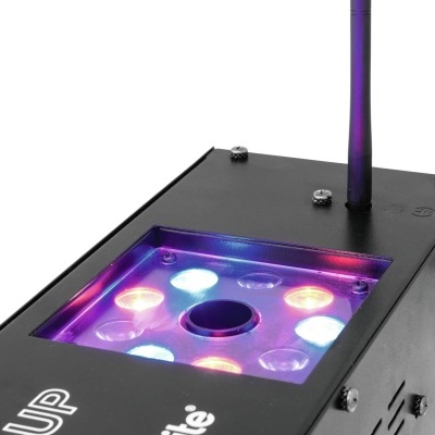 Dispositivo eletrônico preto com luzes LED coloridas e antena