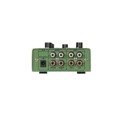 Amplificador verde com conectores RCA e botões pretos