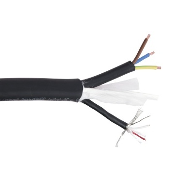 Cabo elétrico preto com fios internos coloridos