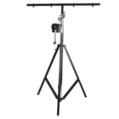 Tripé metálico preto com barra superior e manivela para elevação