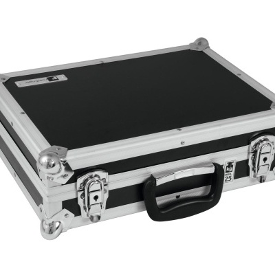 Mala rígida preta com estrutura metálica prateada e pega preta