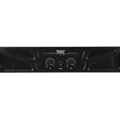 Amplificador de som Amplivox PA100 preto com botões e grelhas de ventilação