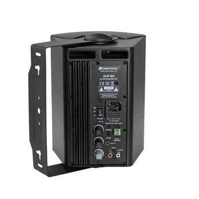 Coluna de áudio preta com conexões e suportes