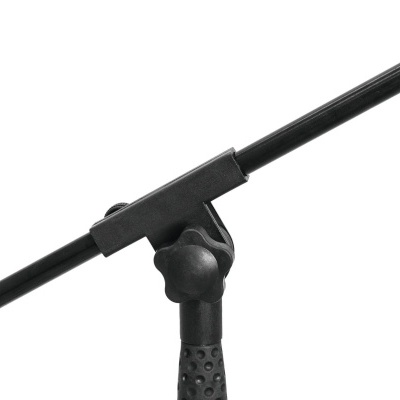 Suporte de microfone preto ajustável com cabo, isolamento branco.