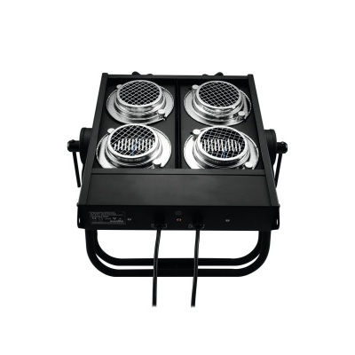 Fogão elétrico preto com quatro zonas de aquecimento redondas