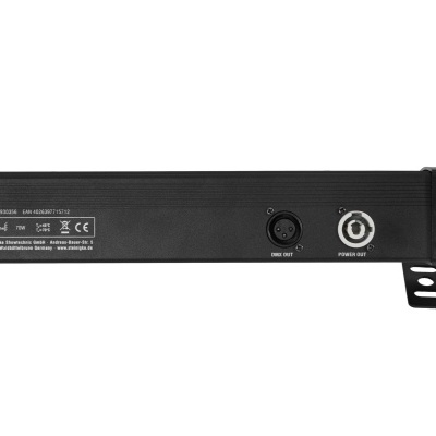 Barra LED preta profissional com entradas DMX e etiqueta com texto.