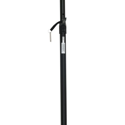 poste metálico tubular preto com alça de fecho preta e chave