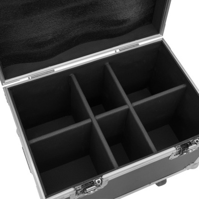 Caixa organizadora preta com 6 compartimentos e tampo aberto