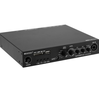 Interface de áudio Behringer U-Phoria UMC22 preta com botões e entrada para microfone