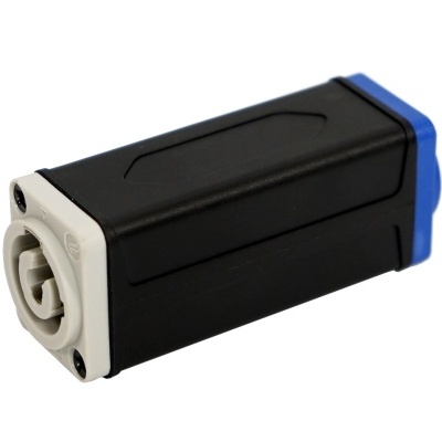 Peça eletrónica retangular preta com extremidades cinza e azul