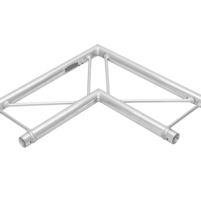 Estrutura metálica em forma de V com tubos de alumínio prateados e reforços.