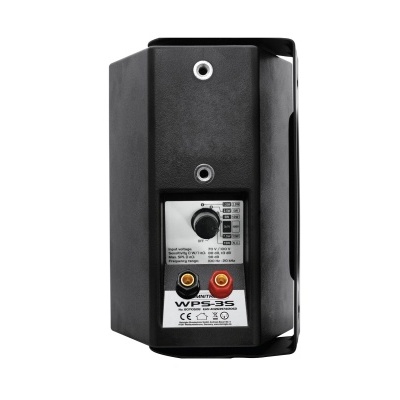 Amplificador áudio preto com botões e portas coloridas modelo WPS-35