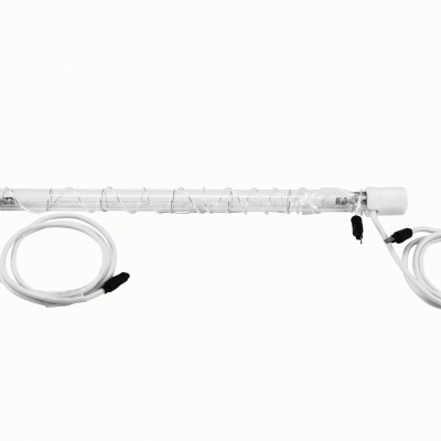 Tubo de vidro com resistência interna e cabos brancos em fundo branco