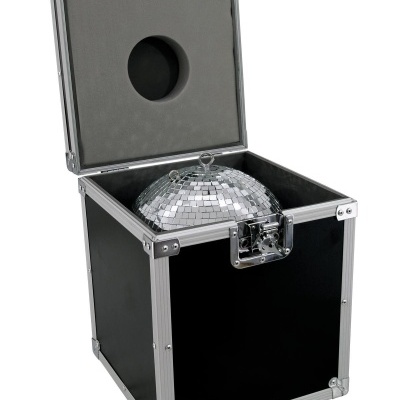 Mala preta aberta com bola de discoteca espelhada no interior