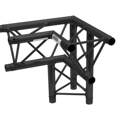 Estrutura metálica preta em ângulo com tubos cilíndricos e reforços cruzados