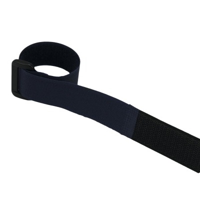 Pulseira de tecido elástico azul escuro com fecho de velcro preto