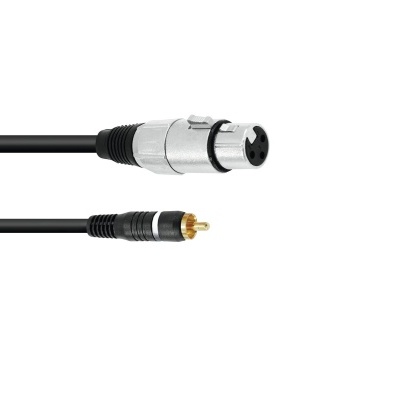 Cabo com ficha XLR de 3 pinos e ficha RCA dourada em fundo branco