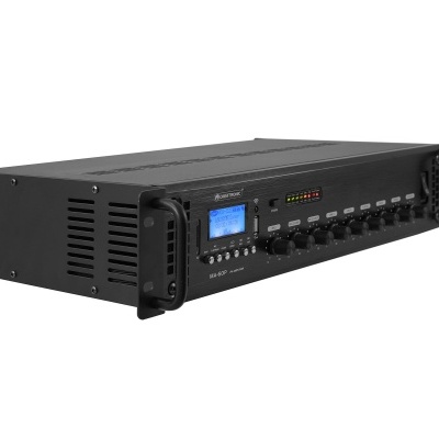 Amplificador profissional preto com botões e ecrã azul