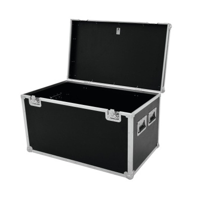 Baú de armazenamento preto com estrutura metálica e tampa aberta