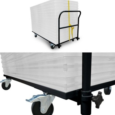 Carrinho móvel preto com rodas e placas brancas empilhadas e amarradas