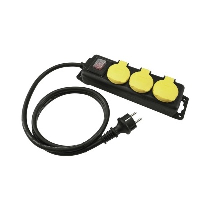 Extensão elétrica preta com tomadas amarelas e botão de liga/desliga vermelho