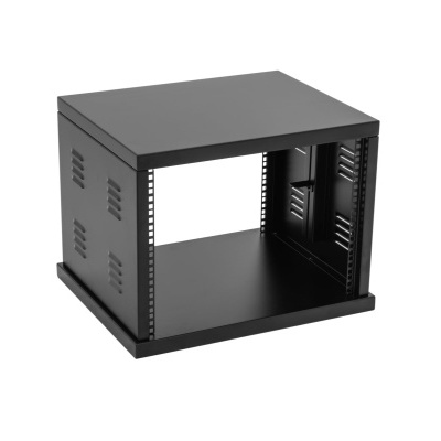 Estrutura metálica preta para rack com ventilação e suportes perfurados