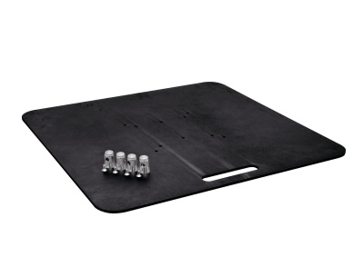 Base retangular preta com 5 parafusos prateados