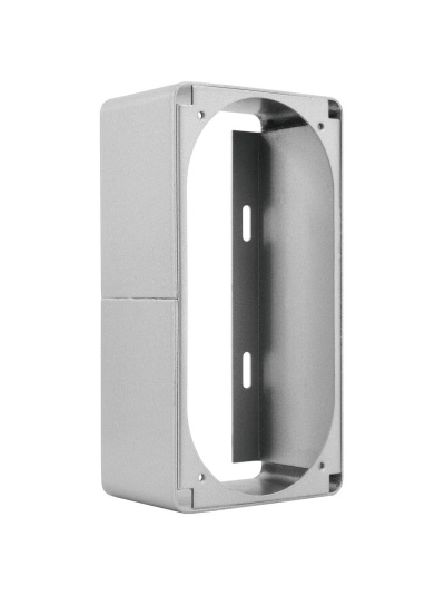 Caixa metálica cinza com orifício oval e aberturas internas