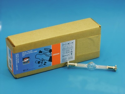 Lâmpada halogénea metálica com embalagem