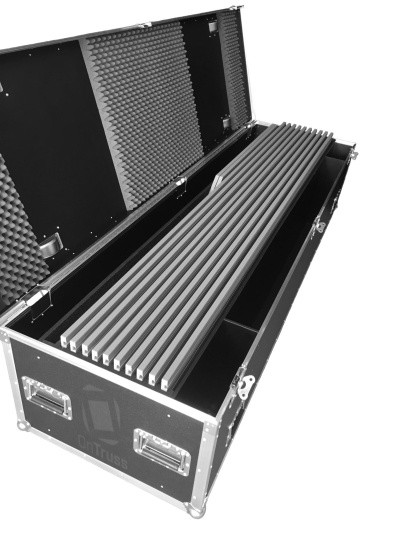 Mala de transporte preta com espuma interior e 12 barras metálicas