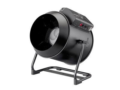 Ventilador industrial preto com estrutura metálica sobre fundo branco