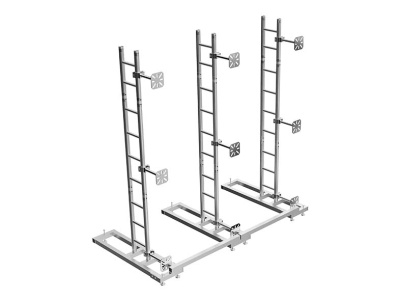 Suporte metálico cinzento com três estruturas verticais e bases retangulares