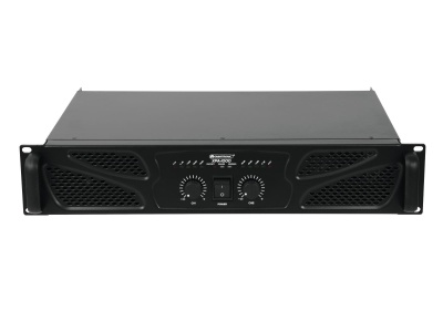 Amplificador de som profissional preto com botões e ventoinhas