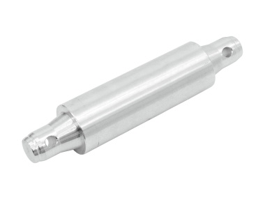 Peça metálica cilíndrica prateada com orifícios nas extremidades