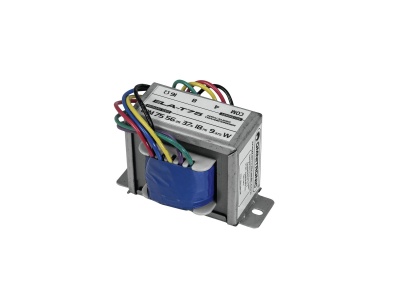 Transformador elétrico metálico com fios coloridos e etiquetas técnicas