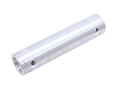 Tubo metálico cilíndrico prateado com duas aberturas laterais