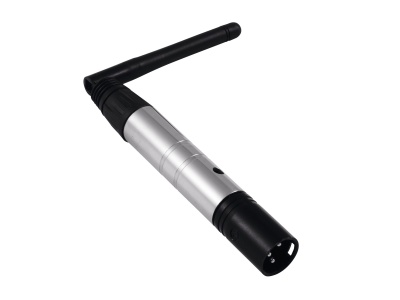 Microfone sem fios prateado com antena preta