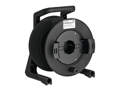 Carretel de cabo preto com etiqueta branca