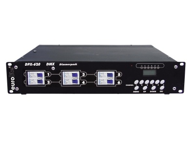 Aparelho DMX DPX-620 preto com interruptores e botões brancos