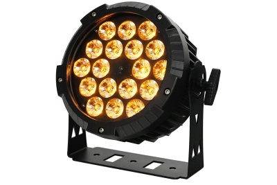 Refletor LED preto com lâmpadas amarelas em estrutura metálica