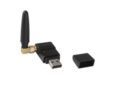 Adaptador USB preto com antena e tampa separada