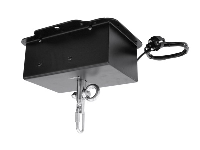 caixa metálica preta com suporte para mosquetão e cabo