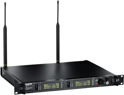 Rádio receptor profissional Shure preto com antenas e ecrã digital