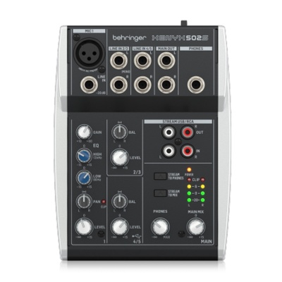 Mesa de mistura Behringer XENYX 502 com várias entradas e botões de controlo