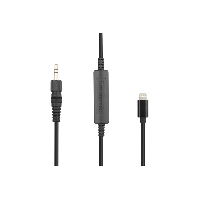 Cabo áudio preto com conector jack 3,5 mm e conector lightning