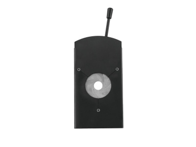 Dispositivo preto retangular com alavanca e área circular central