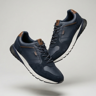 Sapatilhas desportivas azul escuro com detalhes castanhos e sola branca