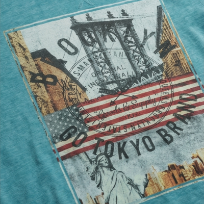 T-shirt azul turquesa com estampa da Estátua da Liberdade e Ponte do Brooklyn
