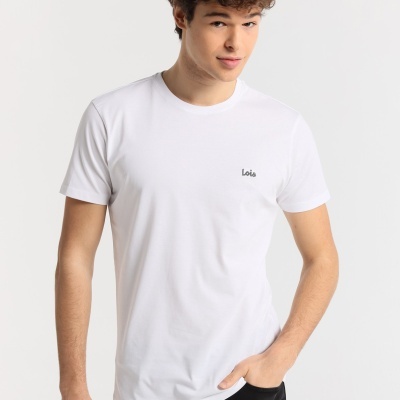 Camiseta branca de manga curta com logo Lois bordado a preto no peito
