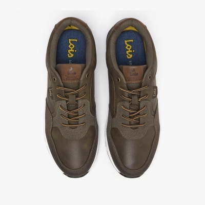 Par de sapatilhas castanhas Lois com atacadores e detalhes